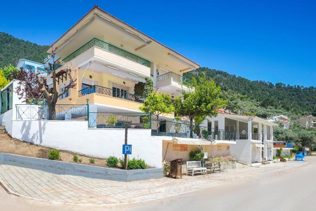 Golden Beach Maisonettes Βίλα Χρυσή Αμμουδιά Εξωτερικό φωτογραφία